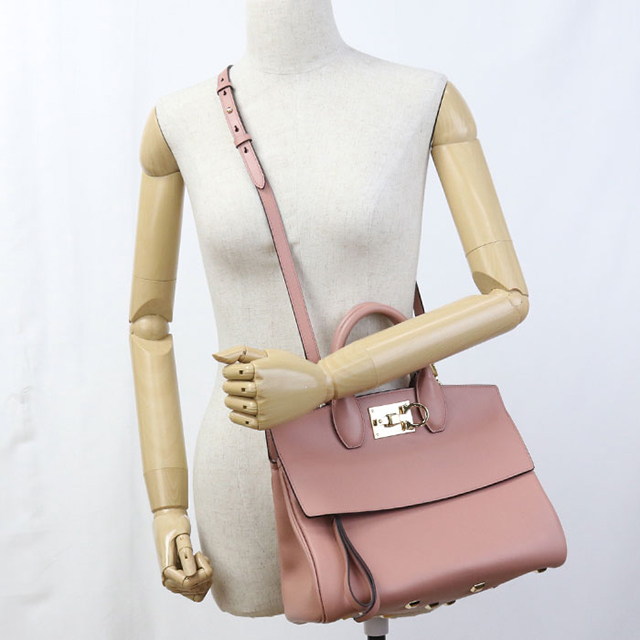 FERRAGAMO（フェラガモ） 中古 トートバッグ レディース ブランド