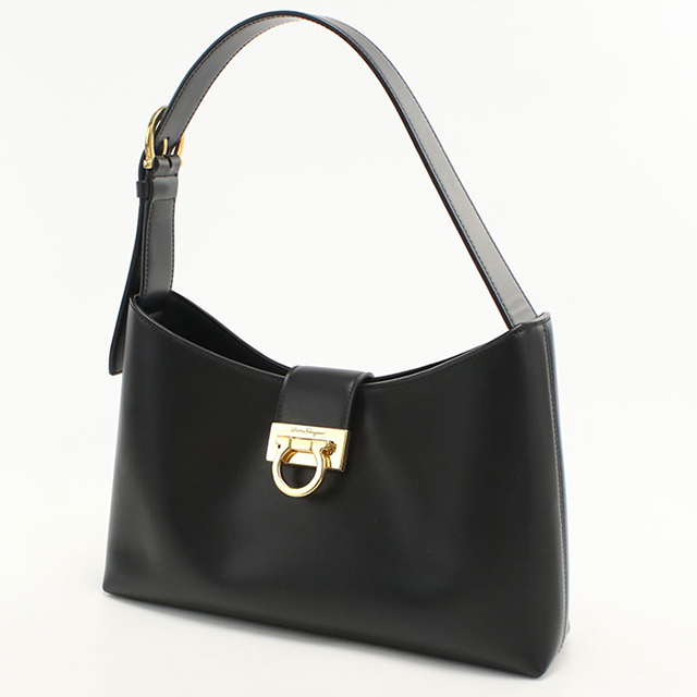 FERRAGAMO（フェラガモ） 中古 ショルダーバッグ レディース ブランド