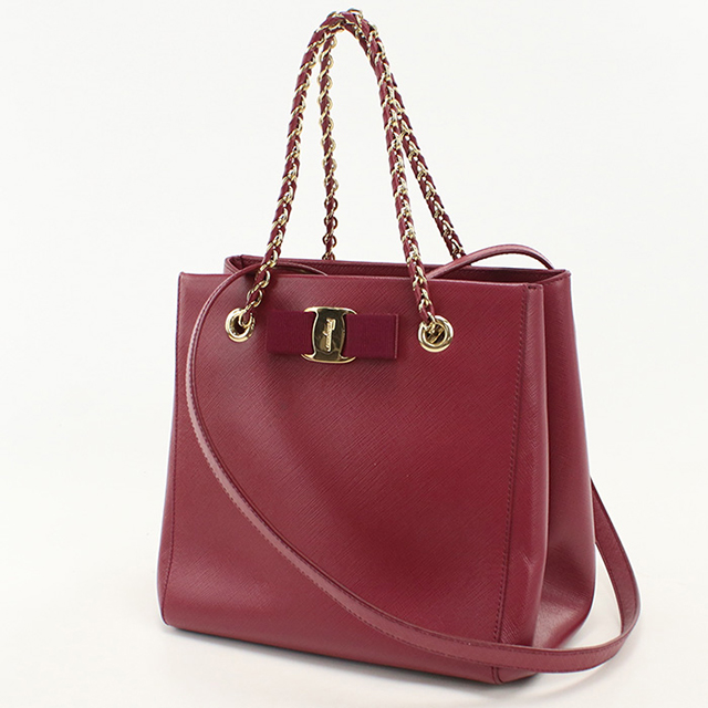 美品★ Ferragamo フェラガモ　ヴァラ リボン　ショルダーバッグ　赤　鞄 FERRAGAMO（フェラガモ） 中古 トートバッグ レディース ブランド