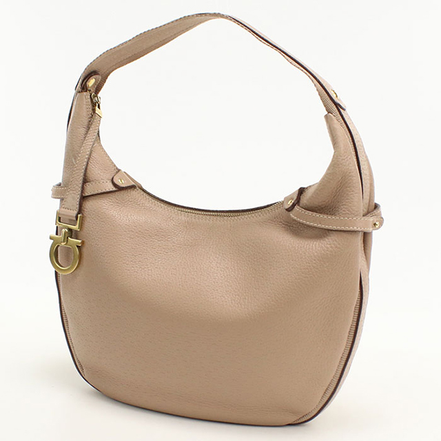 FERRAGAMO（フェラガモ） 中古 ショルダーバッグ レディース ブランド