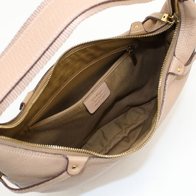 FERRAGAMO（フェラガモ） 中古 ショルダーバッグ レディース ブランド