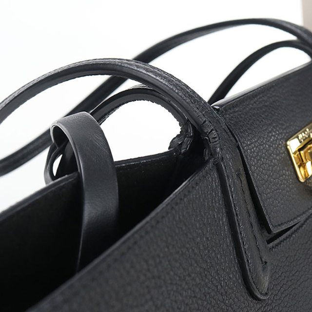 FERRAGAMO（フェラガモ） 中古 トートバッグ レディース ブランド