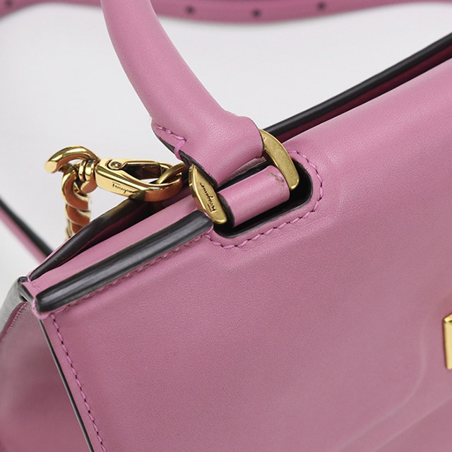 FERRAGAMO（フェラガモ） 中古 ハンドバッグ レディース ブランド