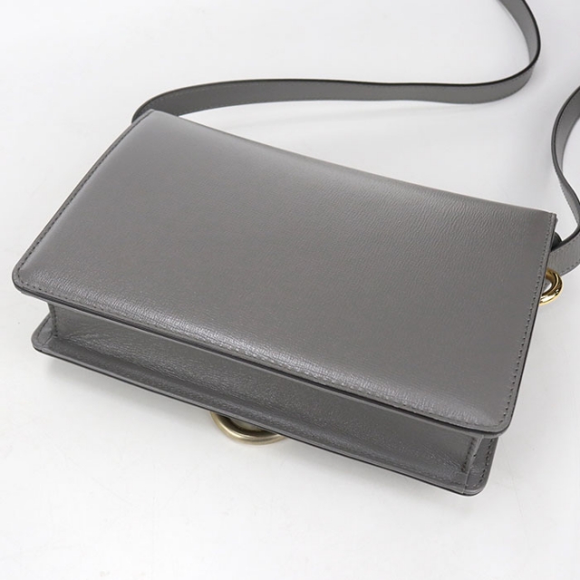 GUCCI（グッチ） 中古 斜め掛け ショルダーバッグ レディース ブランド