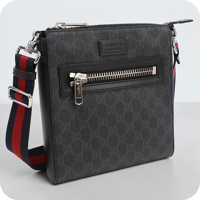 新品 GUCCI ショルダーバッグ メッセンジャーバッグ ブラック 完売商品 GUCCI（グッチ） 中古 斜め掛け ショルダーバッグ メンズ ブランド