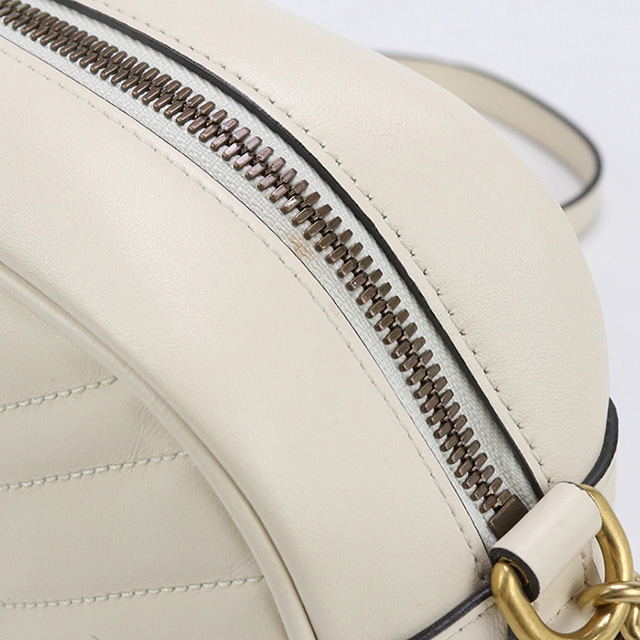 【美品】グッチ ショルダーバッグ レザー×PVC GG柄 ホワイト グッチ ジャッキー ワンショルダーバッグ レザー×PVC GG柄 ホワイト系