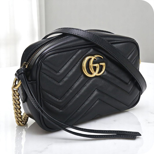 【極美品】GUCCI マイクロGG カメラバッグ ショルダーバッグ ブラック GUCCI ショルダーバッグ カメラバッグ マイクロGG インターロッキング 黒