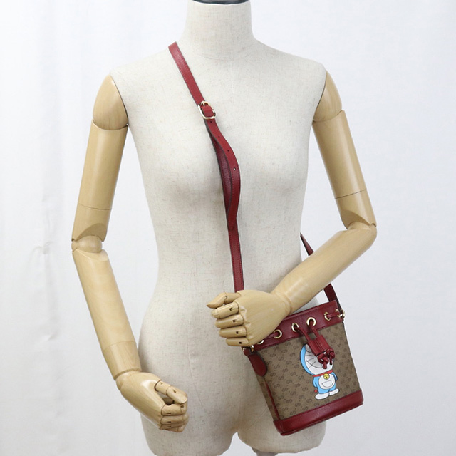 GUCCI（グッチ） 中古 斜め掛け ショルダーバッグ レディース ブランド