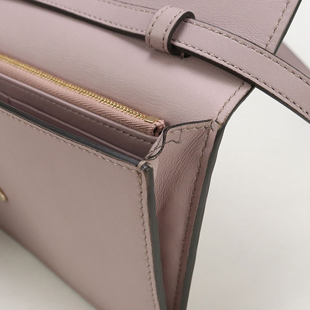 GUCCI（グッチ） 中古 長財布二折 レディース ブランド インター