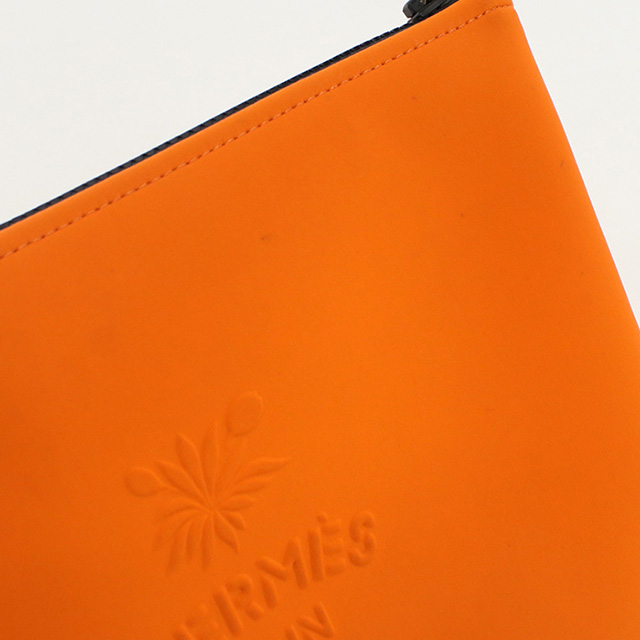 未使用！エルメスHermes　ネオバン　MM　ポーチ　オレンジカラー　ポシェット HERMES エルメス ポーチ ネオバン NEO BAIN MM オレンジ ポリアミド80