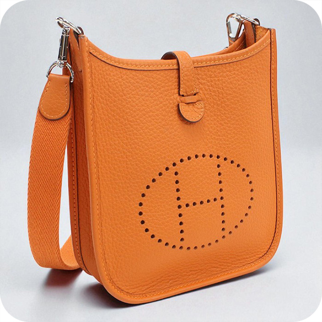 【美品希少】HERMES エルメス オレンジ ショップ袋 7枚 42 × 47 HERMES（エルメス） 中古 ショルダーバッグ レディース ブランド