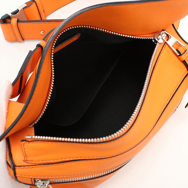 LOEWE（ロエベ） 中古 ボディバッグ ユニセックス ブランド パズル