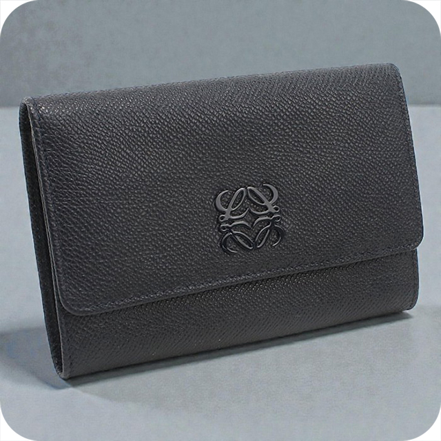 LOEWE（ロエベ） 中古 二折財布小銭入付き レディース ブランド