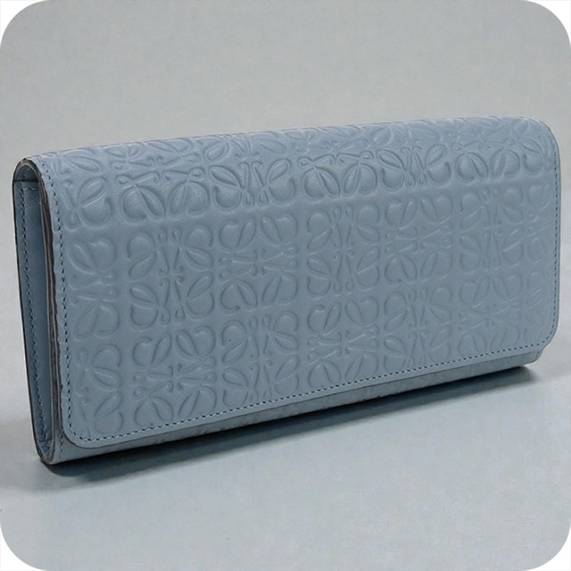 【美品・箱付き】LOEWE　長財布　リピートアナグラム　エンボス　コンチネンタル LOEWE（ロエベ） 中古 長財布二折 レディース ブランド アナグラム