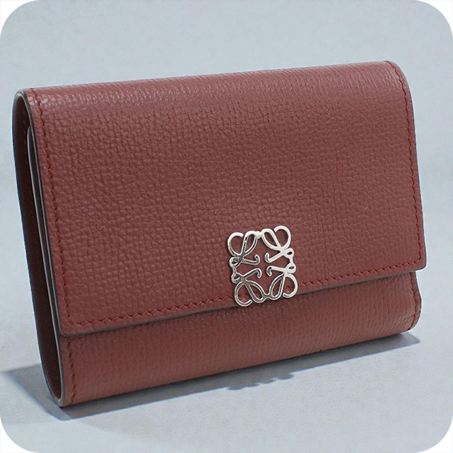 LOEWE ロエベ レザー ラウンドファスナー長財布 レディース アナグラム レッド系 中古 D4 LOEWE（ロエベ） 中古 三つ折り財布 レディース ブランド アナグラム