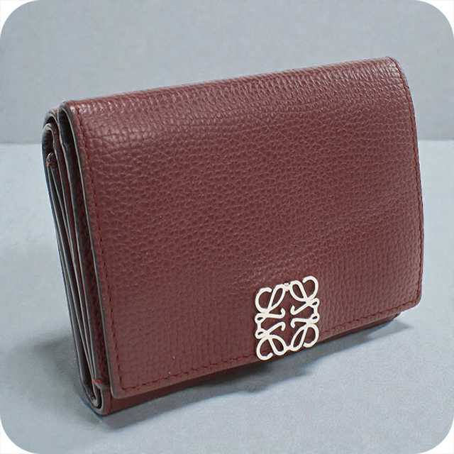 LOEWE（ロエベ） 中古 三つ折り財布 レディース ブランド アナグラム