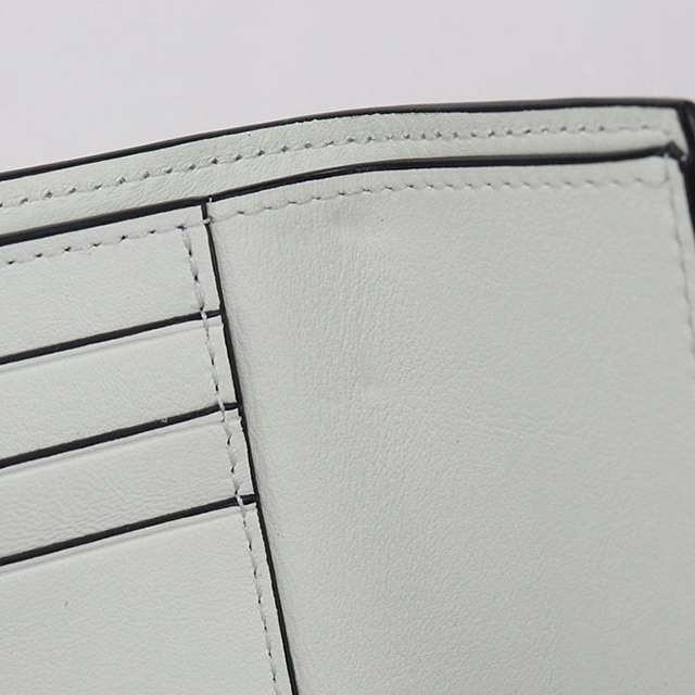LOEWE（ロエベ） 中古 三つ折り財布 レディース ブランド バーティカル