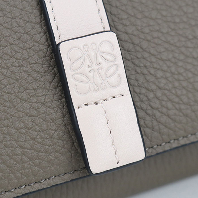 LOEWE（ロエベ） 中古 三折財布 レディース ブランド アナグラム