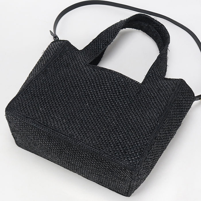 【美品】ロエベ カゴバッグ ミディアム LOEWE（ロエベ） 中古 カゴバッグ レディース ブランド フォント