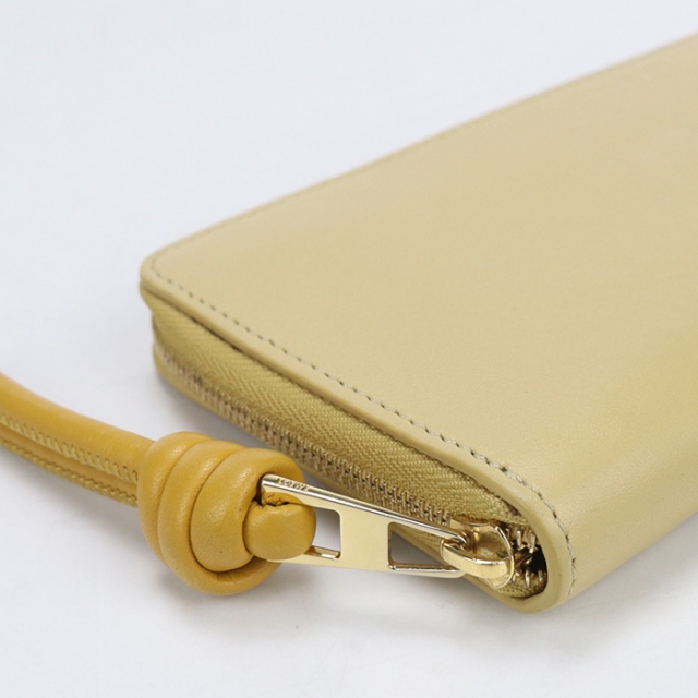 LOEWE（ロエベ） 中古 長財布 ラウンドファスナー レディース ブランド