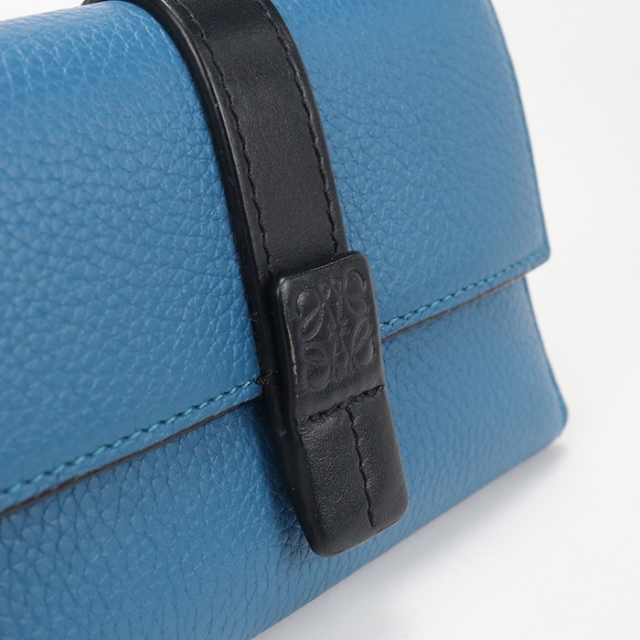 LOEWE（ロエベ） 中古 三つ折り財布 コンパクト 三折財布 レディース