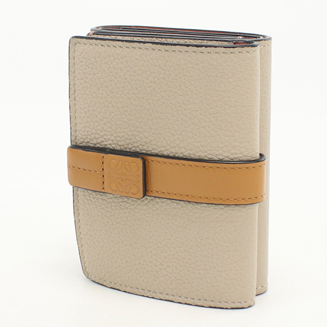 C 様 成約済 LOEWE ロエベ 正規品 トライフォールド 3つ折り財布 LOEWE（ロエベ） 中古 三つ折り財布 コンパクト 三折財布 レディース