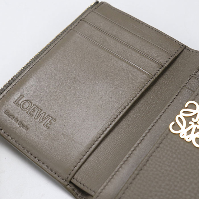 LOEWE（ロエベ） 中古 三つ折り財布 コンパクト 三折財布 レディース