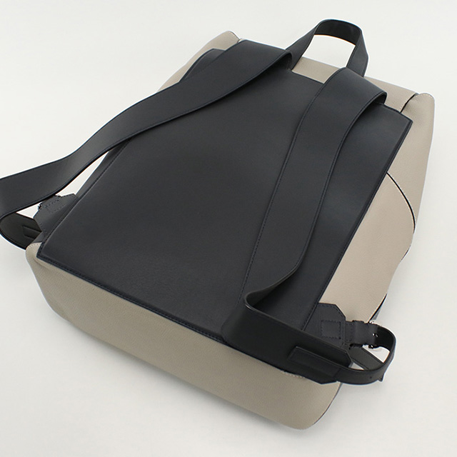 LOEWE 中古 ロエベ リュック ユニセックス ブランド パズル
