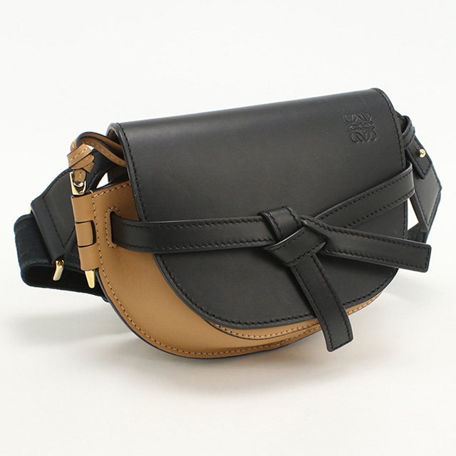 LOEWE（ロエベ） 中古 斜め掛け ショルダーバッグ レディース ブランド