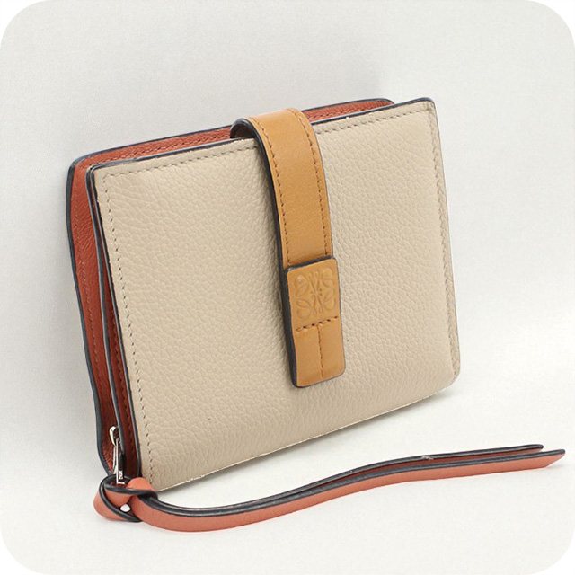 LOEWE（ロエベ） 中古 二折財布 レディース ブランド コンパクト