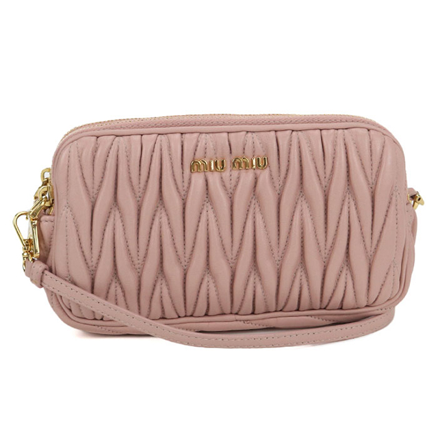 お盆限定値下げ miumiu マテラッセ ショルダーバッグ ピンクベージュ miu miu（ミュウミュウ） 中古 ショルダーバッグ レディース ブランド