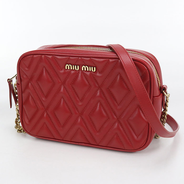 正規店購入付属品完備 MIUMIUチェーンカナパショルダーバッグ 希少赤 極美品 miu miu（ミュウミュウ） 中古 斜め掛け ショルダーバッグ レディース