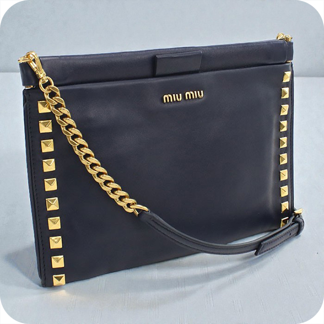 miu miu（ミュウミュウ） 中古 斜め掛け ショルダーバッグ レディース