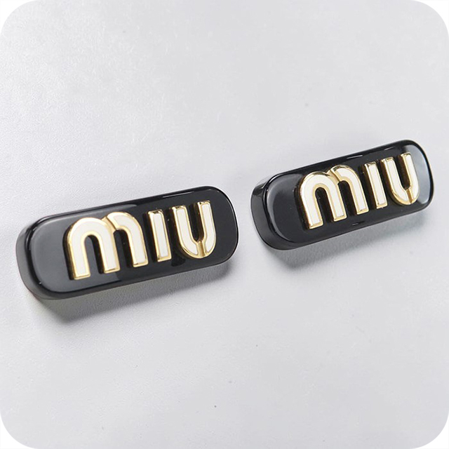 miu miu（ミュウミュウ） 中古 バレッタ レディース MIUMIU 2個セット