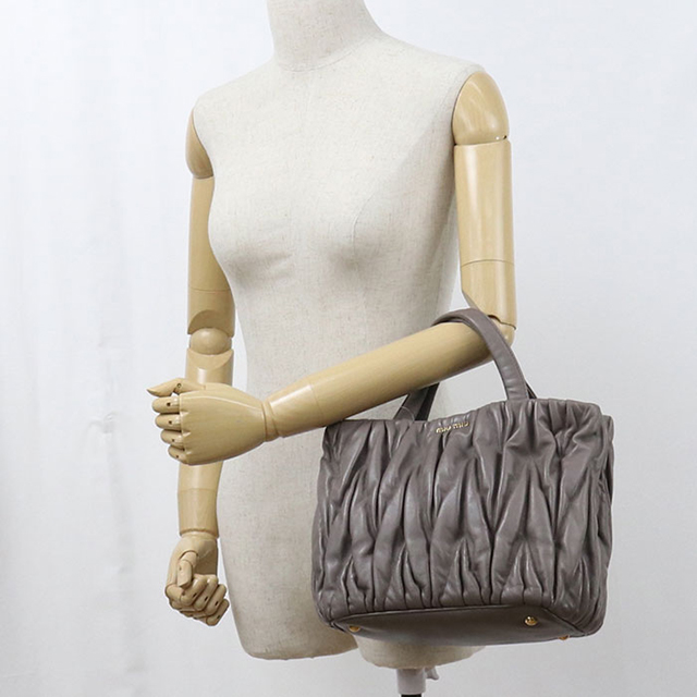 miu miu（ミュウミュウ） 中古 トートバッグ レディース ブランド