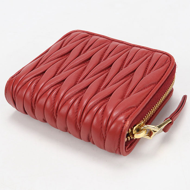miu miu（ミュウミュウ） 中古 二つ折り財布 二折財布 レディース