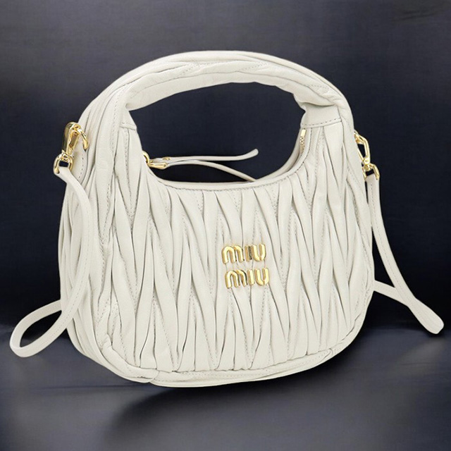 【MiuMiu】マテラッセ ワンダー ホーボー バッグ・中古 miu 中古 ミュウミュウ ハンドバッグ レディース ブランド