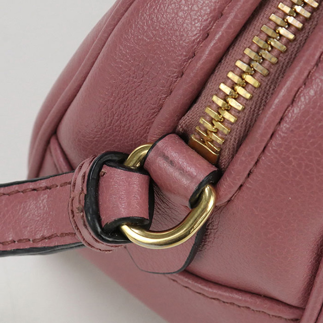 ミュウミュウ リボン モチーフ ショルダーバッグ ピンクベージュ レザー ラインストーン レディース MIUMIU 【中古】 miu miu（ミュウミュウ） 中古 斜め掛け ショルダーバッグ レディース