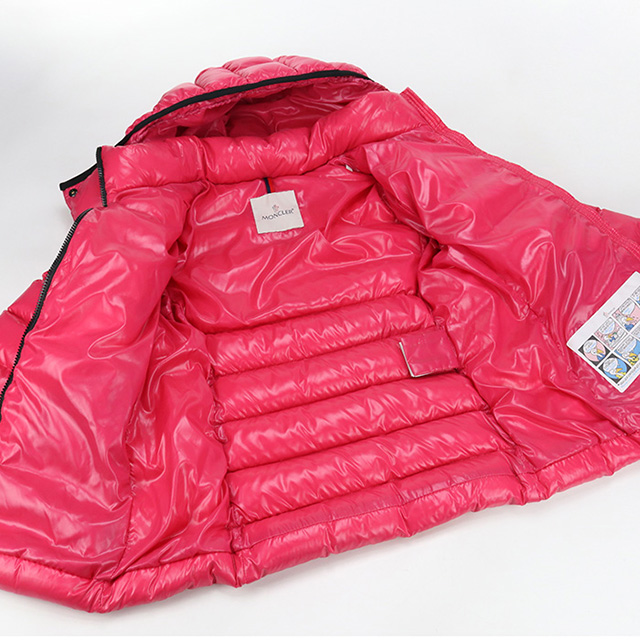 MONCLER（モンクレール） 中古 ダウンジャケット レディース ブランド