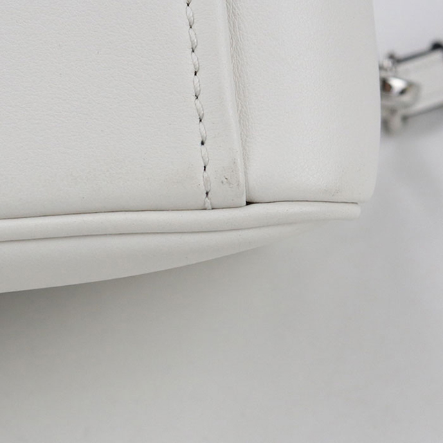 PRADA（プラダ） 中古 斜め掛け ショルダーバッグ レディース ブランド