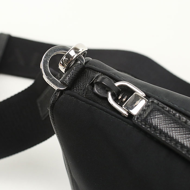 PRADA（プラダ） 中古 斜め掛け ショルダーバッグ メンズ ブランド