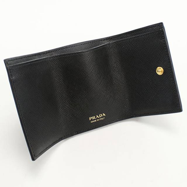 PRADA（プラダ） 中古 三折財布小銭入付き コンパクト レディース
