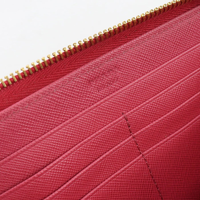 PRADA（プラダ） 中古 長財布ラウンドファスナー レディース ブランド
