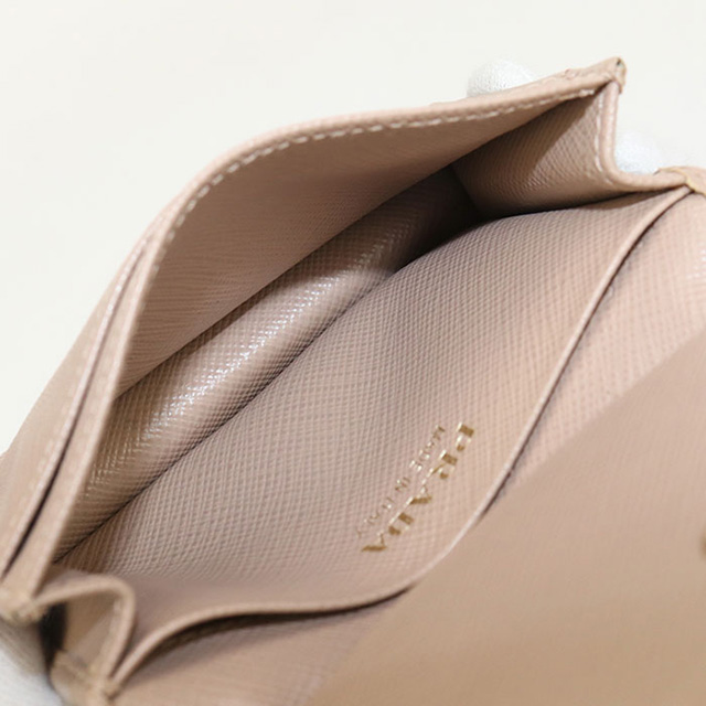 プラダ ベージュ 名刺入れ サフィアーノ カードケース PRADA 新品PRADA 名刺入れカードケース