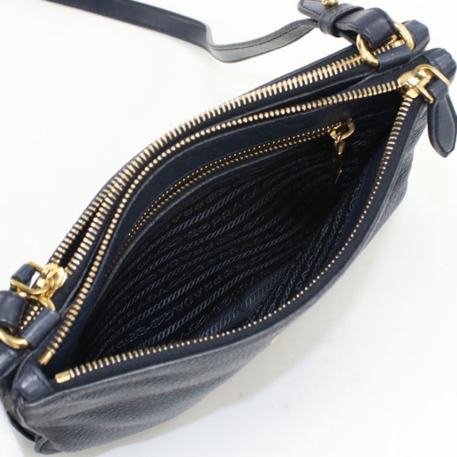 PRADA（プラダ） 中古 斜め掛け ショルダーバッグ レディース ブランド