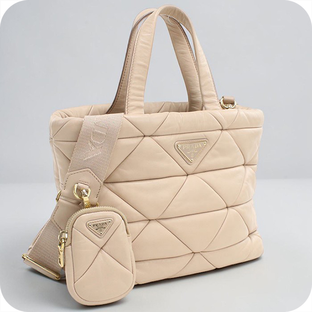 PRADA ナイロン 2WAY トートバッグ ショルダー付 ベージュ系 大容量 PRADA（プラダ） 中古 トートバッグ レディース ブランド PRADA 2WAY