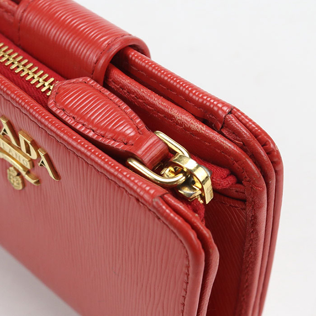 PRADA（プラダ） 中古 二つ折り財布 二折財布 レディース ブランド