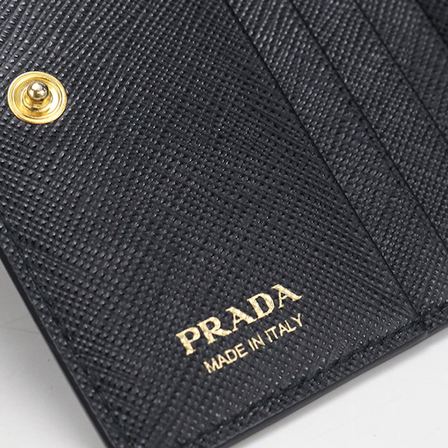 PRADA（プラダ） 中古 二つ折り財布 コンパクト レディース ブランド