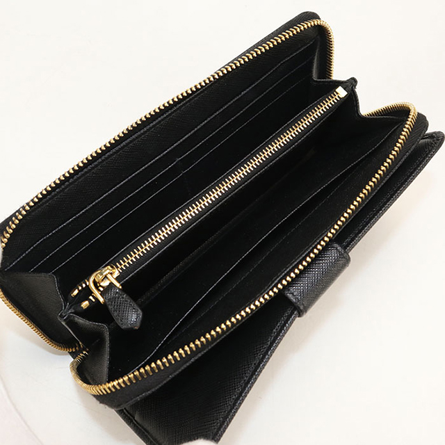 PRADA（プラダ） 中古 長財布二折 レディース ブランド サフィアーノ