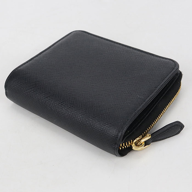 PRADA（プラダ） 中古 二つ折り財布 二折財布 レディース ブランド